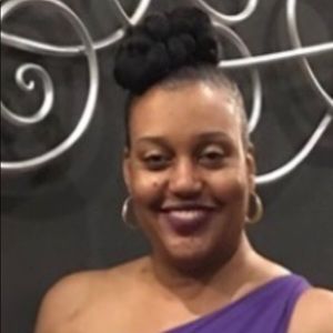 Meet your Posher, Leola